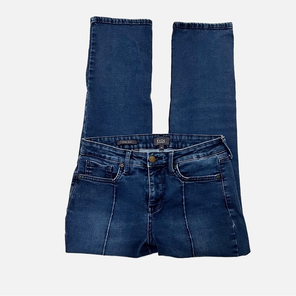 NYDJ Sheri Slim W/Lift & Tuck Technology Size 4 - Picture 3 of 6